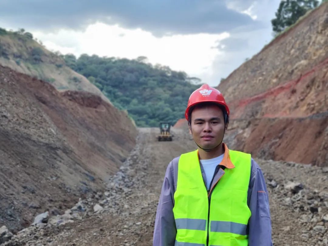 1691749970728183.jpg 1691749970728183.jpg