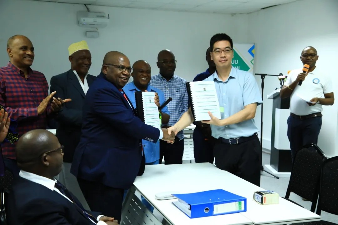 1745821098118595.jpg 1745821098118595.jpg