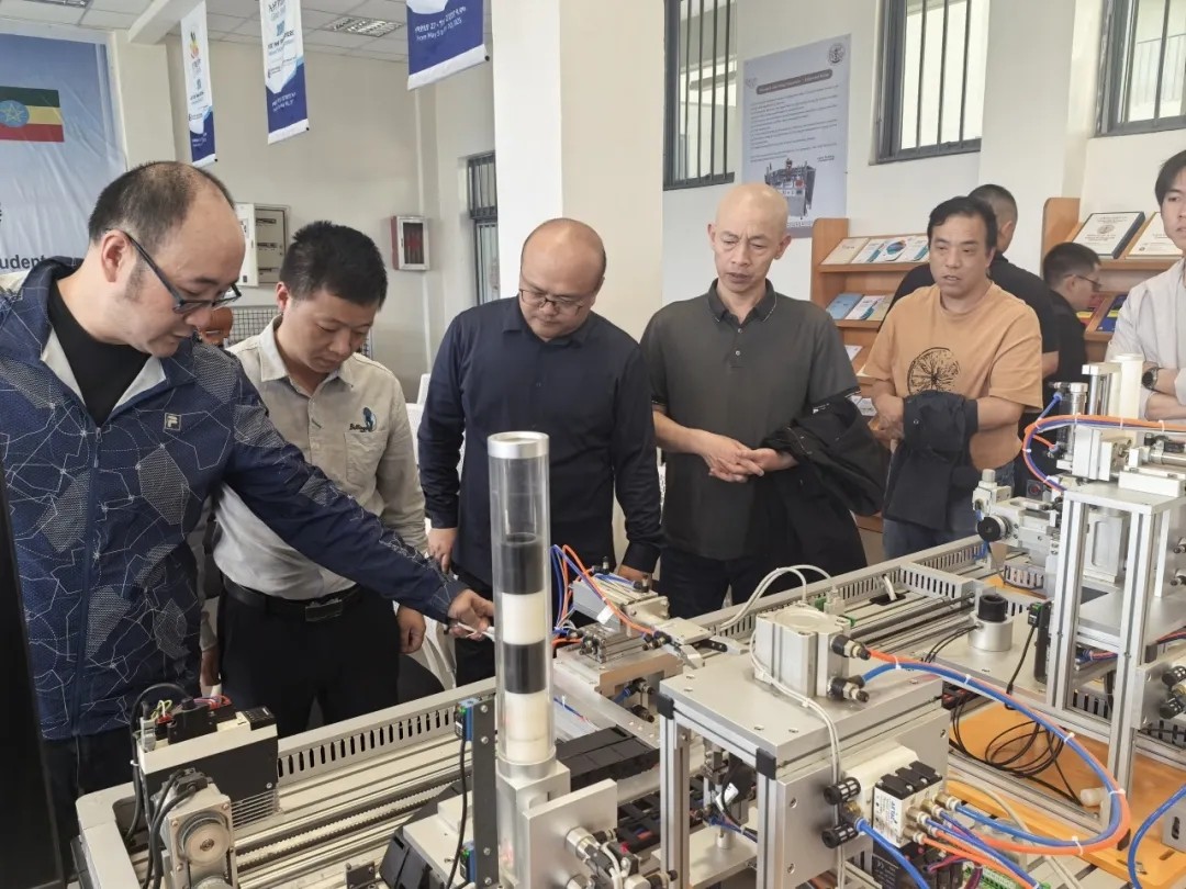 1748566638136165.jpg 1748566638136165.jpg