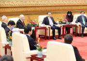 李克強(qiáng)同在華外國專家舉行新春座談會