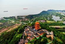 推進農(nóng)業(yè)現(xiàn)代化 構(gòu)建現(xiàn)代鄉(xiāng)村產(chǎn)業(yè)體系