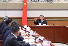 制定和實(shí)施政策對(duì)各類(lèi)企業(yè)要一視同仁|李克強(qiáng)主持召開(kāi)經(jīng)濟(jì)形勢(shì)專(zhuān)家和企業(yè)家座談會(huì)
