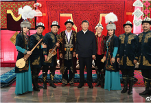 習(xí)近平：共建“一帶一路”，新疆不再是邊遠(yuǎn)地帶，而是一個(gè)樞紐地帶 |習(xí)近平在新疆烏魯木齊市考察調(diào)研|習(xí)近平：我很重視社區(qū)工作