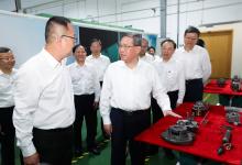 李強(qiáng)在上海市調(diào)研自貿(mào)試驗區(qū)建設(shè)時強(qiáng)調(diào)：大力實施自貿(mào)試驗區(qū)提升戰(zhàn)略 積極開展高水平對外開放新探索