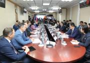 丁薛祥分別會見斯里蘭卡總統(tǒng)維克拉馬辛哈、美國蘋果公司首席執(zhí)行官庫克