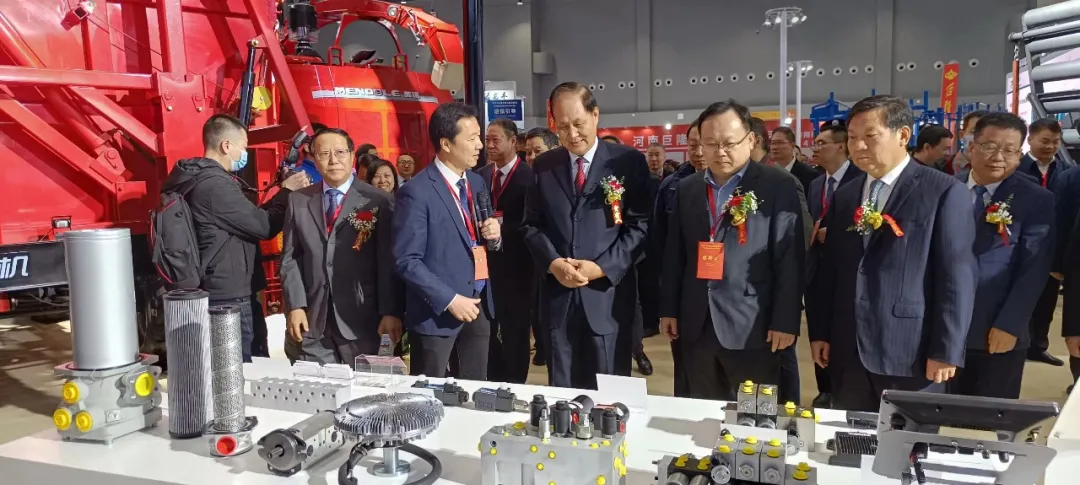 創(chuàng)新賦能鄉(xiāng)村振興 中國(guó)農(nóng)機(jī)院亮相2024年全國(guó)農(nóng)機(jī)展