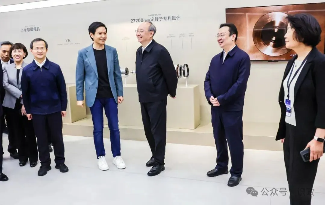 尹力殷勇到順義區(qū)調(diào)研，走進(jìn)北京國(guó)際車展察看車企新品及創(chuàng)新技術(shù)，了解新國(guó)展二期建設(shè)進(jìn)展