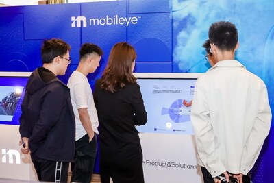 Mobileye北京技術展參觀講解互動