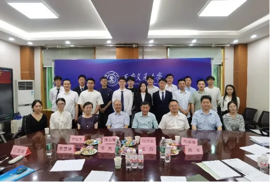 電氣學(xué)院召開2023年度“中大華瑞獎學(xué)金” 評審會暨頒獎儀式