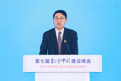 紫光股份董事長(zhǎng)、新華三集團(tuán)總裁兼首席執(zhí)行官于英濤