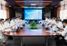 譚旭光與李彥宏座談交流，共話用 AI 激活生產(chǎn)新動(dòng)能