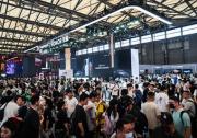 亮相ChinaJoy2024，榮耀以輕薄折疊屏引領(lǐng)游戲體驗(yàn)新風(fēng)潮