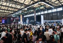 亮相ChinaJoy2024，榮耀以輕薄折疊屏引領(lǐng)游戲體驗新風潮