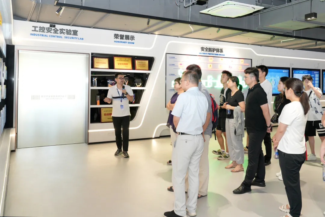 嘉興市工控安全研學班赴國利網(wǎng)安考察交流