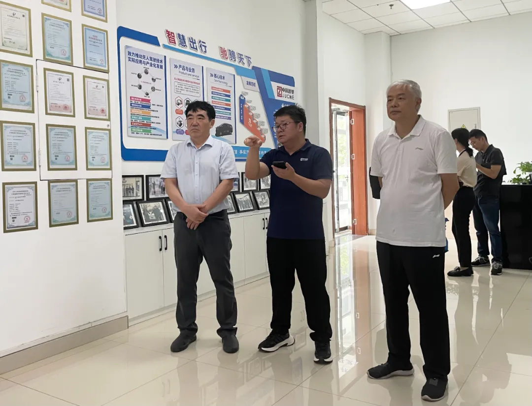 合肥市人大常委會副主任張懷科一行蒞臨中科智馳調(diào)研指導(dǎo)
