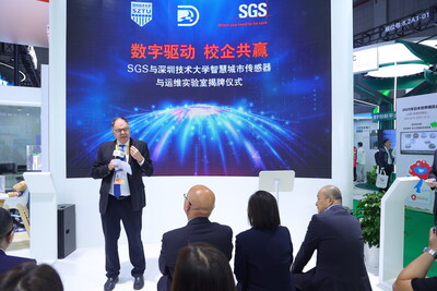 深圳技術(shù)大學城市交通與物流學院院長Mr. Franz Raps先生發(fā)言