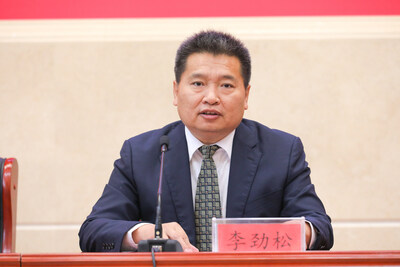 圖為中國搜索黨委書記、董事長、總裁李勁松作主題發(fā)言
