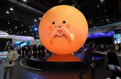 LED CHINA展商“深圳市英寶顯示”案例  —— 在美國拉斯維加斯CES2024上，LED球形屏裝置獲得海外媒體高度評價