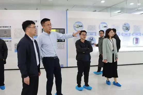 院校合作 | 佛山大學電子信息工程學院鐘昌樂書記一行來我院參觀交流