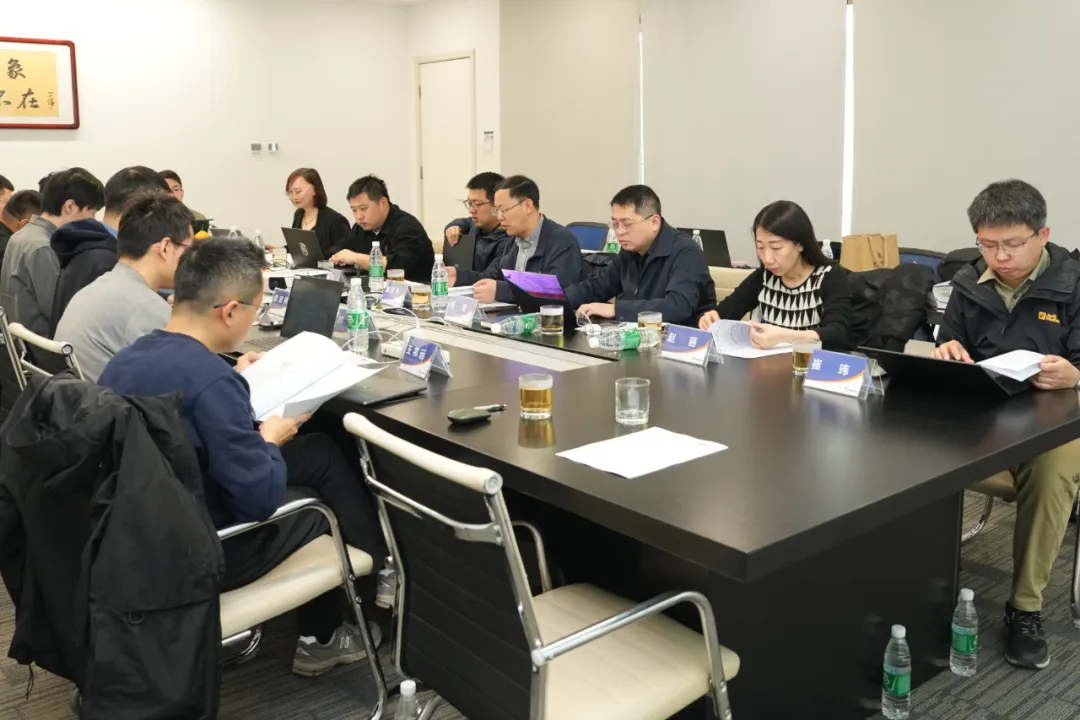 毫米波雷達國家標準編寫組蒞臨萬集科技，共議行業(yè)標準制定