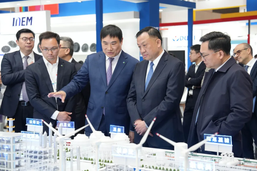2025漢諾威｜36.37億跨國(guó)合作簽約，上海電氣秀硬核裝備出海實(shí)力