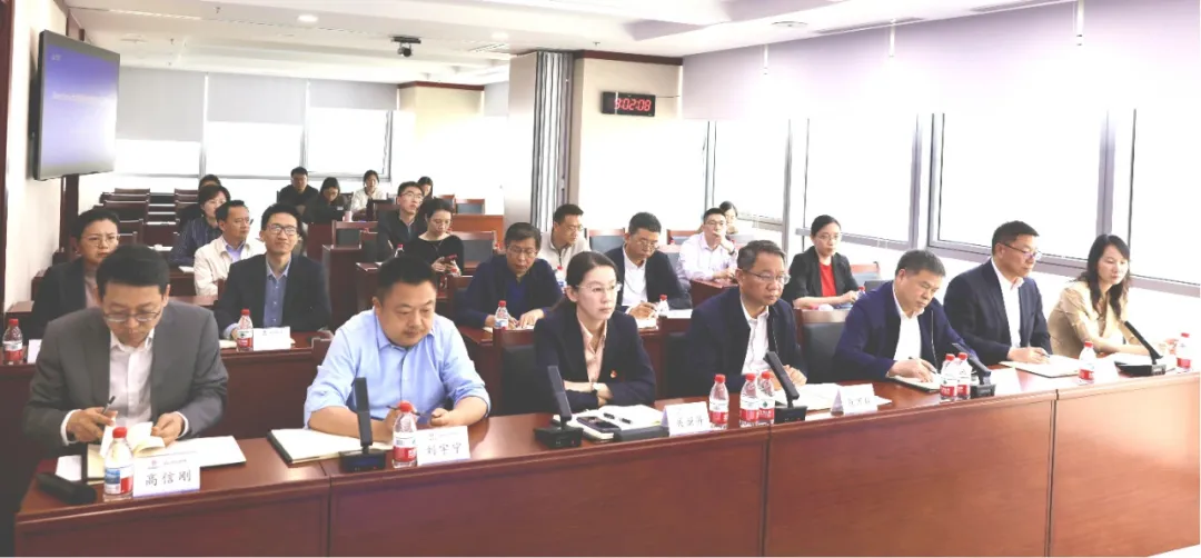金控?cái)?shù)據(jù)董事長(zhǎng)楊斌應(yīng)邀為中冶生態(tài)環(huán)保開展