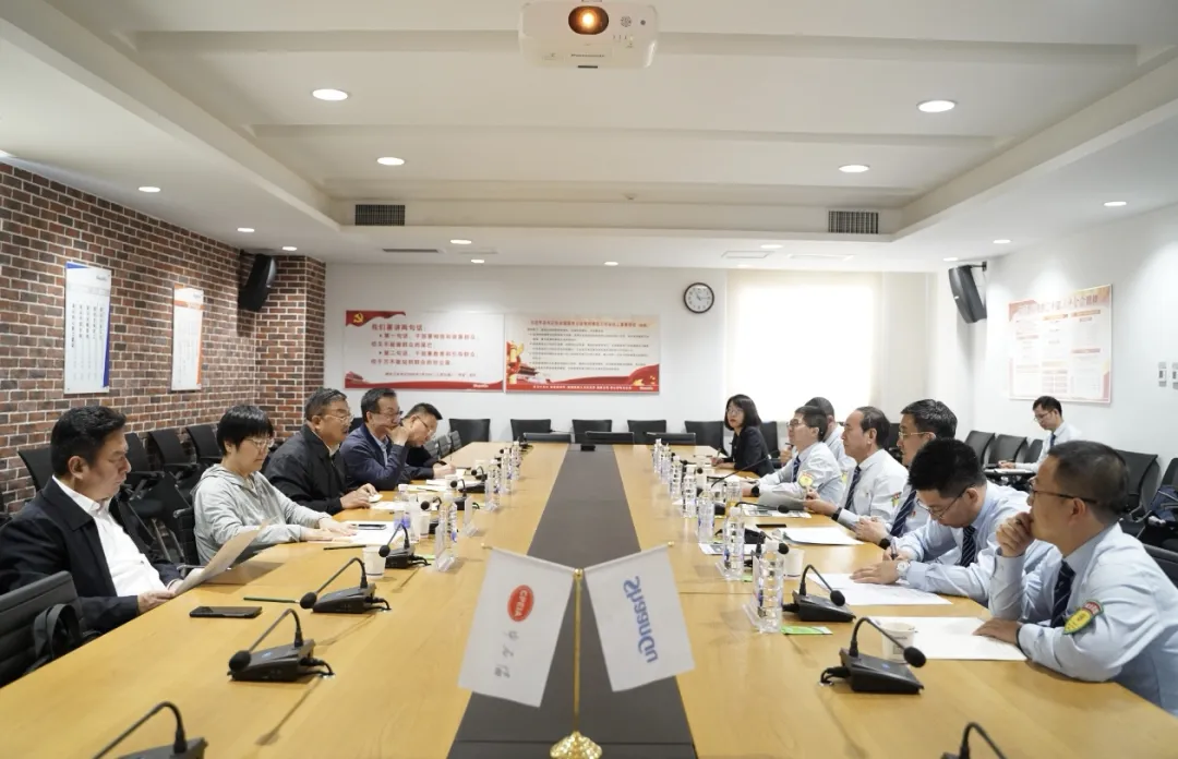 中國石油和石油化工設(shè)備工業(yè)協(xié)會會長劉宏斌一行蒞臨陜鼓考察交流