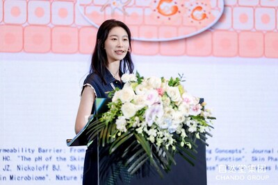 吳鮮鮮現(xiàn)場作分享