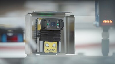 IMA E-COMMERCE包裝系統(tǒng)搭載Cognex DataMan 280條碼讀取器。