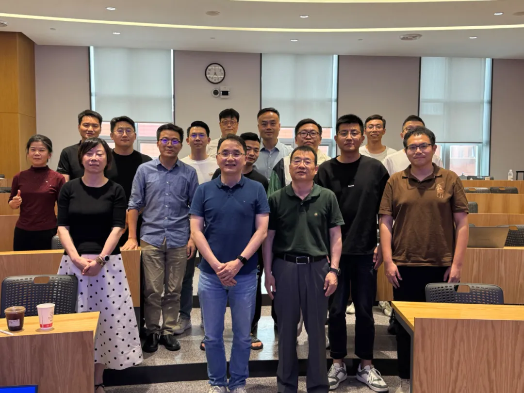 鼎捷數(shù)智X浙江大學(xué)丨共同開發(fā)智能制造課程，打造數(shù)智化人才高地