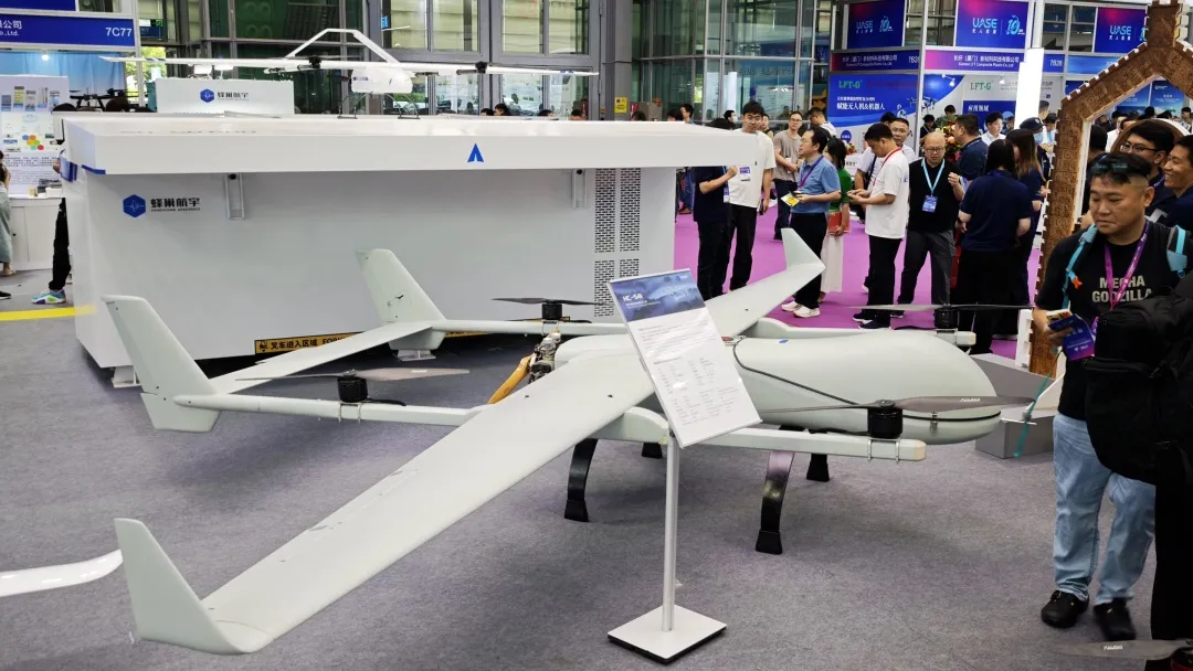 2025第十屆深圳無人機(jī)展圓滿落幕，蜂巢航宇創(chuàng)新產(chǎn)品備受矚目