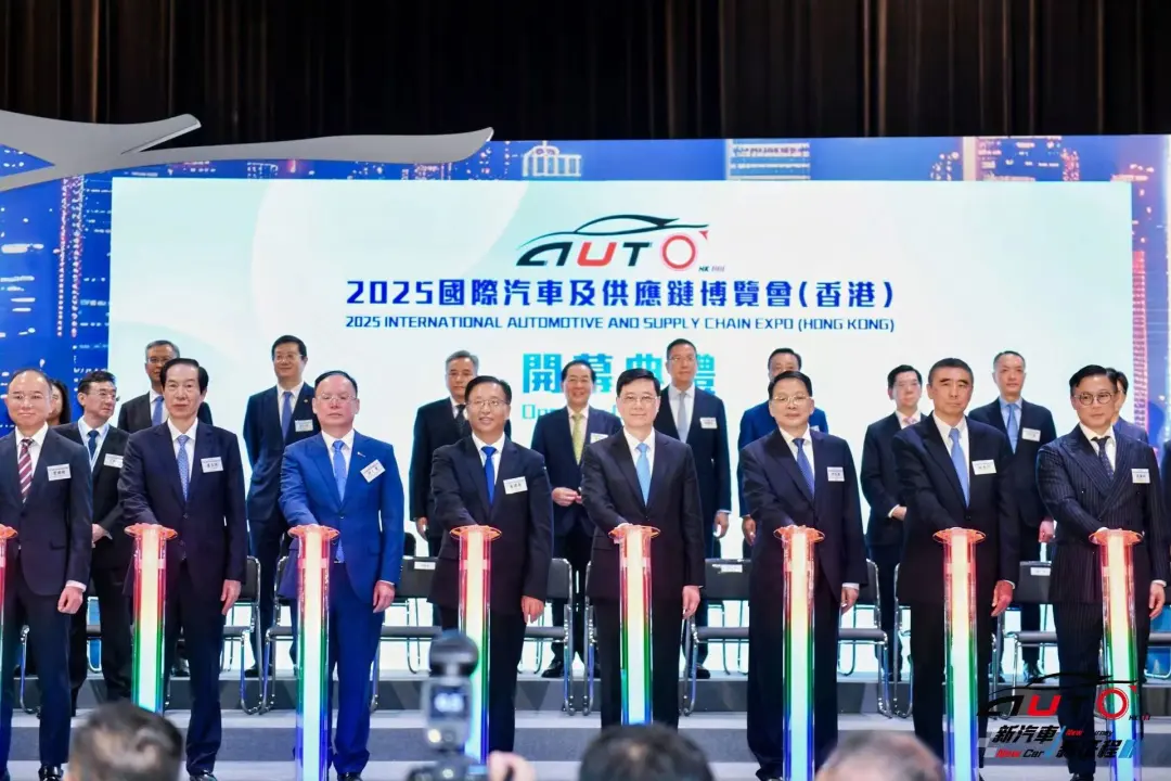 芯馳科技亮相香港車博會(huì)，展現(xiàn)中國(guó)智能車芯風(fēng)采