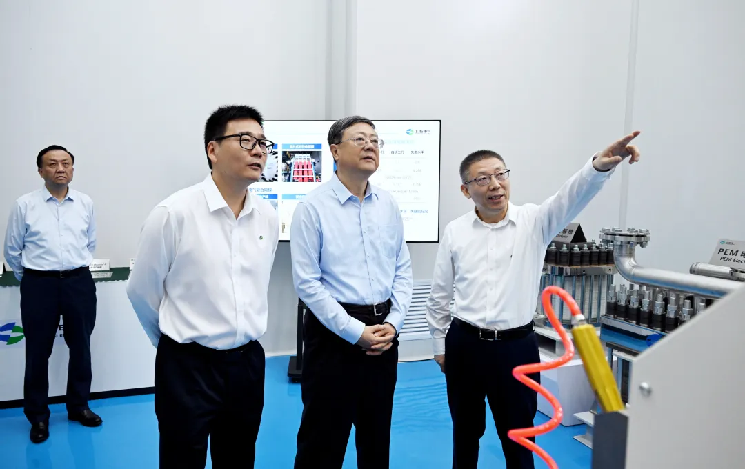 持續(xù)做強做優(yōu)主業(yè)，加快向世界一流企業(yè)邁進！陳吉寧調(diào)研上海電氣集團