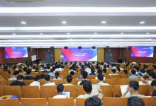 培養(yǎng)未來的AI創(chuàng)新者 | 求真書院成功舉辦2025丘成桐青少年數(shù)學(xué)與人工智能夏令營