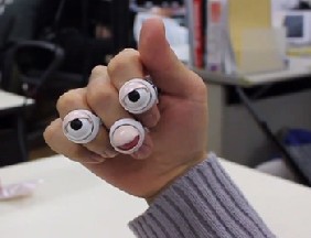 日本可戴在手上的機(jī)器人