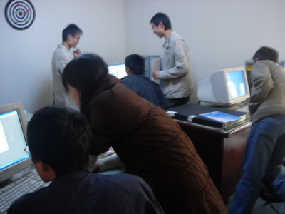 培訓(xùn)課上進(jìn)行模擬項目開發(fā)