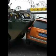國防不僅是軍隊的事，而是全民的職責(zé)