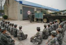 軍校學(xué)員楊建鑫研發(fā)自動補胎裝置獲國家發(fā)明專利