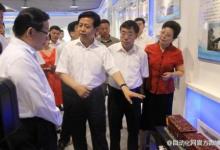 萬鋼：推動(dòng)裝備制造業(yè)走向高端必須支持龍頭企業(yè)