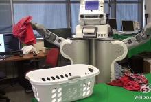 PR2系列機(jī)器人：能洗衣服、會(huì)疊衣服