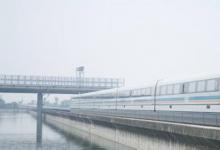南昌鐵路局?jǐn)M招聘650名動(dòng)車(chē)司機(jī)
