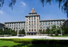 東北大學立方體仿人機器人亮相