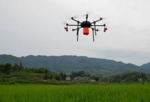 國產(chǎn)農(nóng)業(yè)智能無人機(jī)研制成功