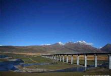 青藏鐵路西格二線年內(nèi)全線實(shí)現(xiàn)雙線電氣化運(yùn)營